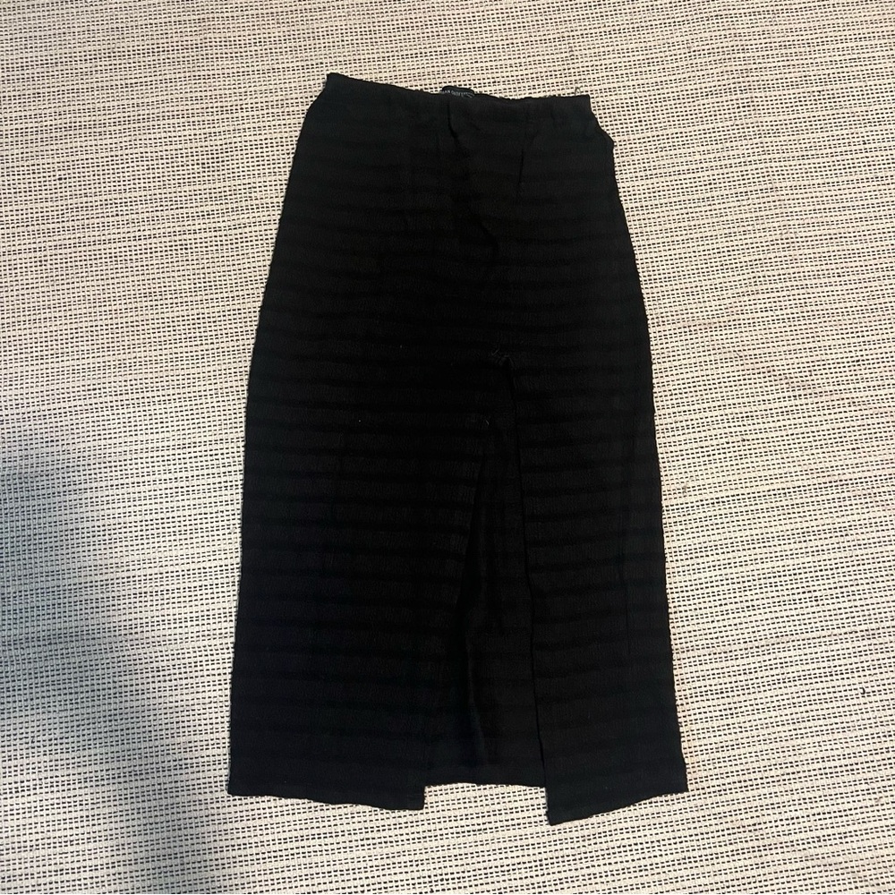 Black skirt